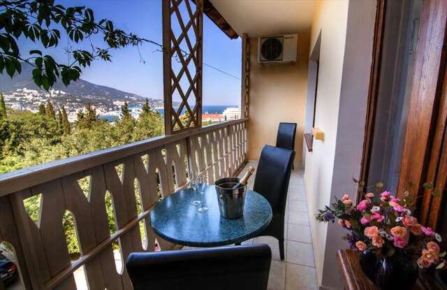 Гостиница Муссон Ялта-6